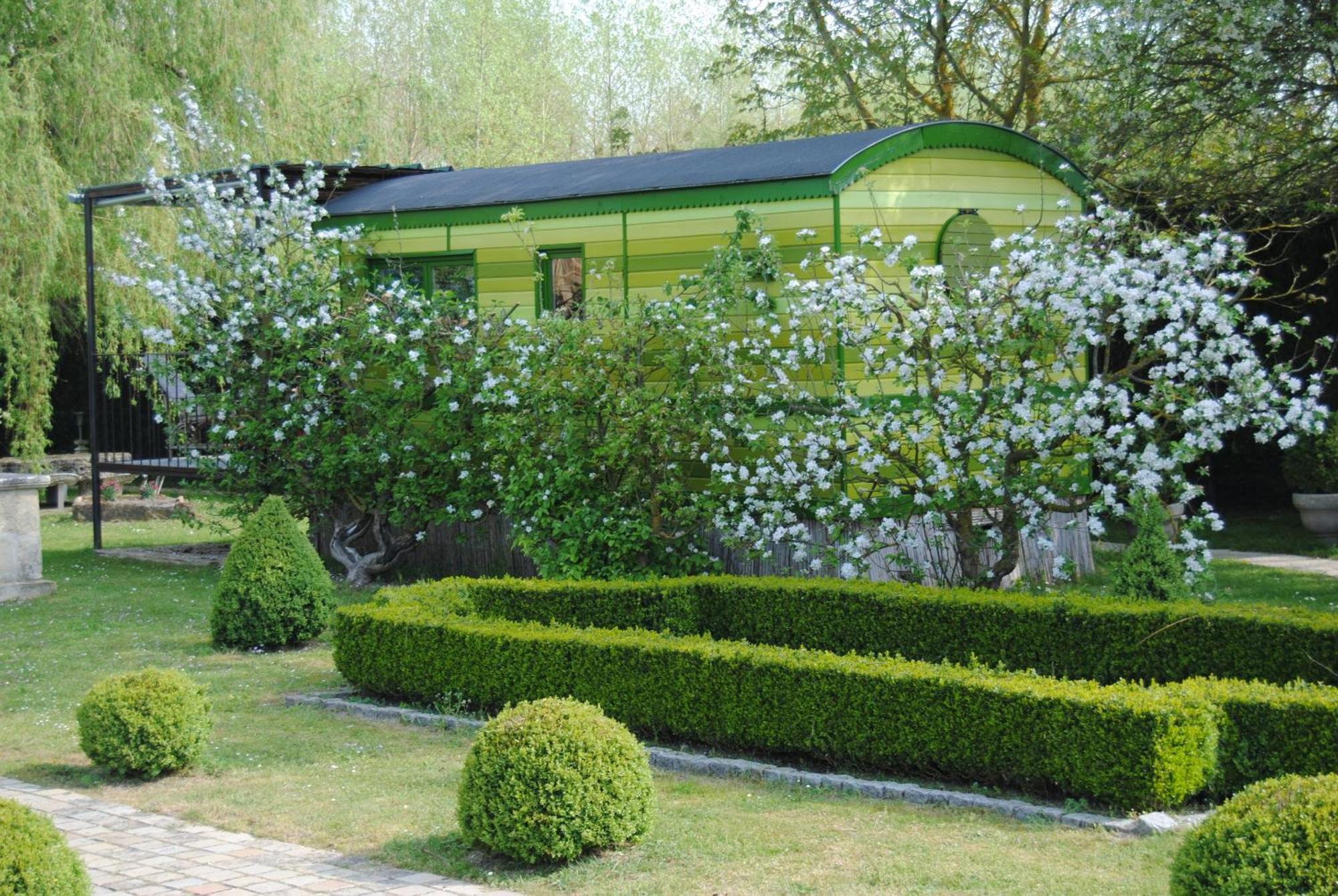 Les Insolites Du Grand Logis Marchais  Rom bilde