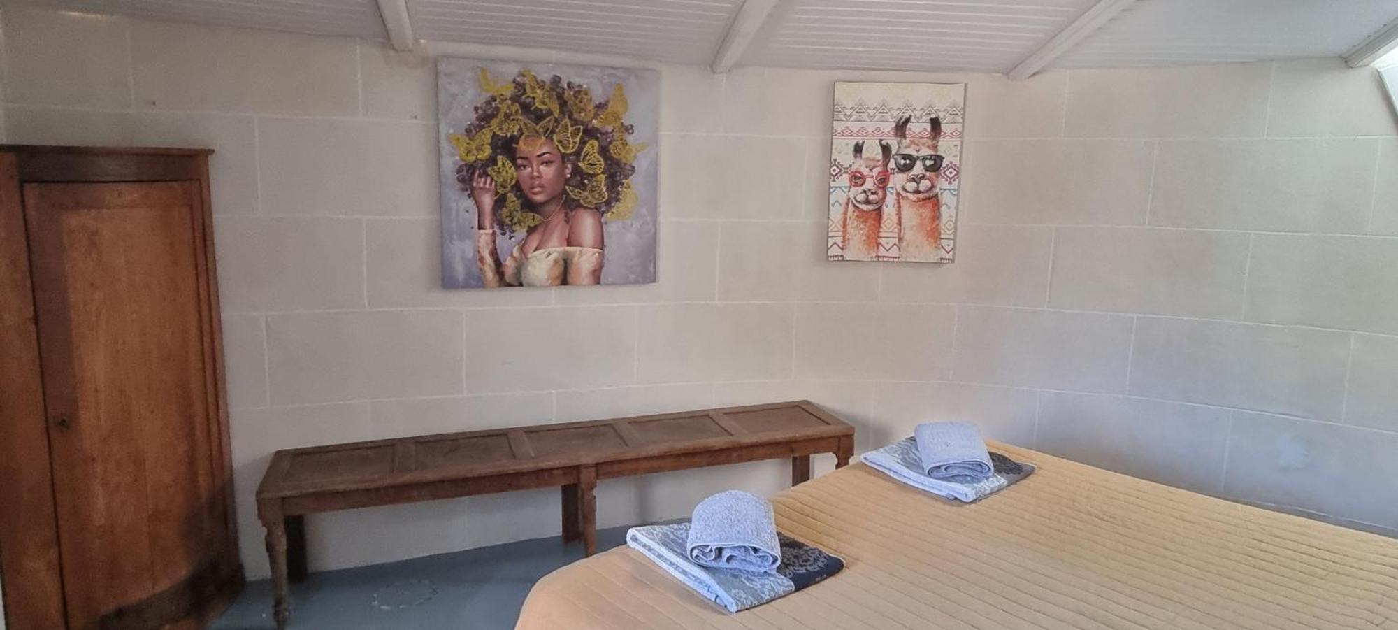 Les Insolites Du Grand Logis Marchais  Rom bilde